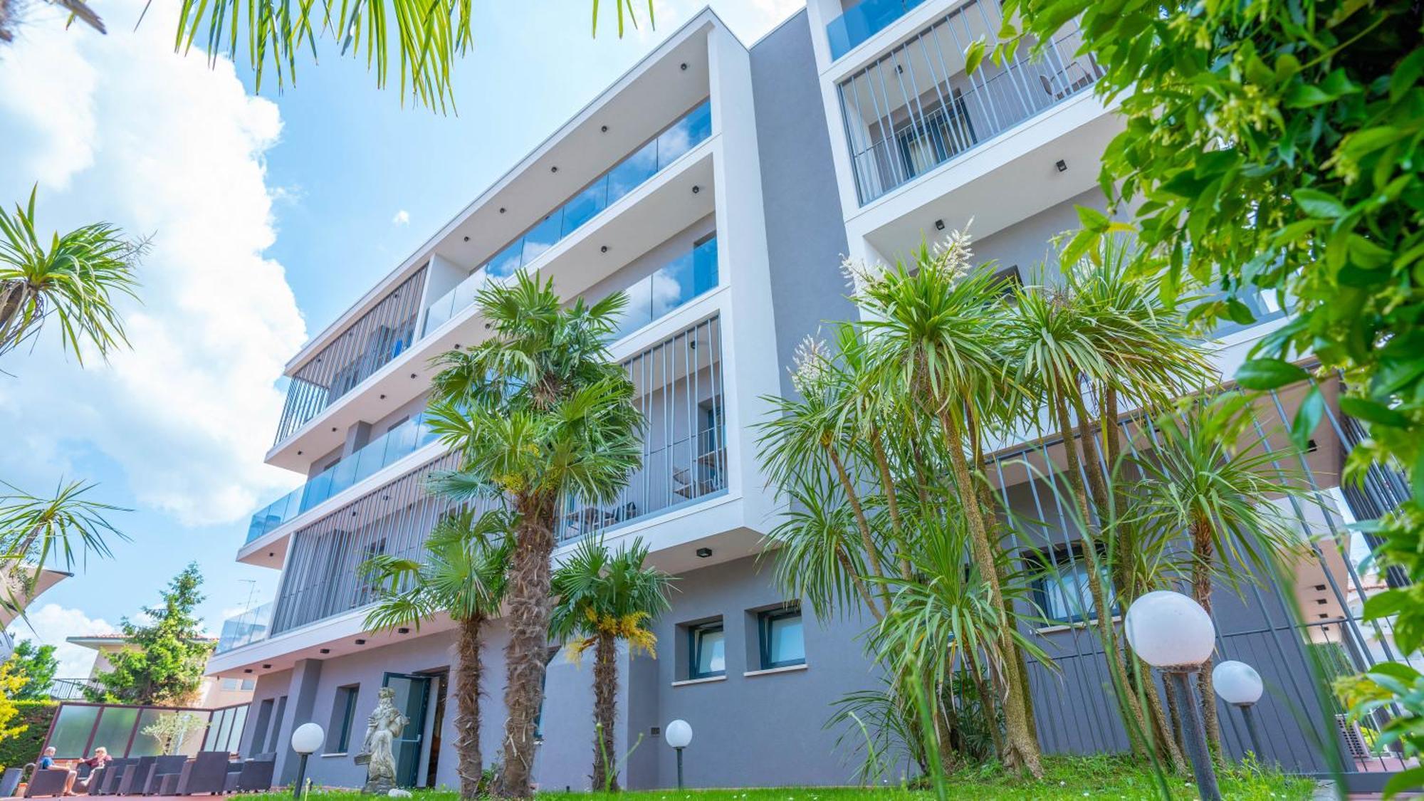 Hotel Bella Peschiera Peschiera del Garda Bagian luar foto